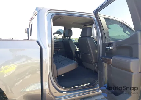 2021 Chevrolet Silverado 1500 4Wd Short Bed Lt Trail Boss z USA, uszkodzony, nr VIN 1GCPYFED6MZ345623